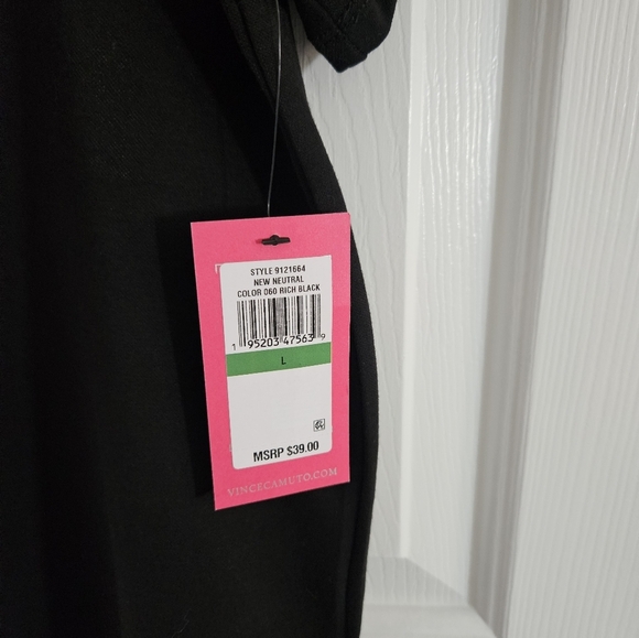 NWT Vince Camuto Knit Short Sleeve Tee- Rich Black - Picture 3 of 8